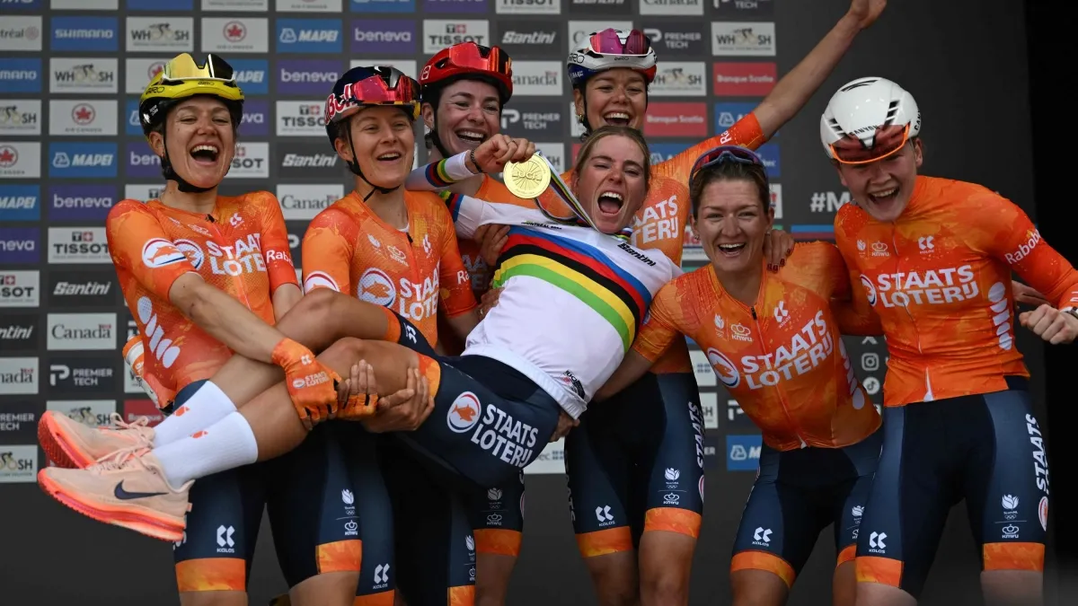 Demi Vollering se proclamó campeona de la prueba de ruta femenina en el Mundial de ciclismo: así le fue a la colombiana Paula Patiño
