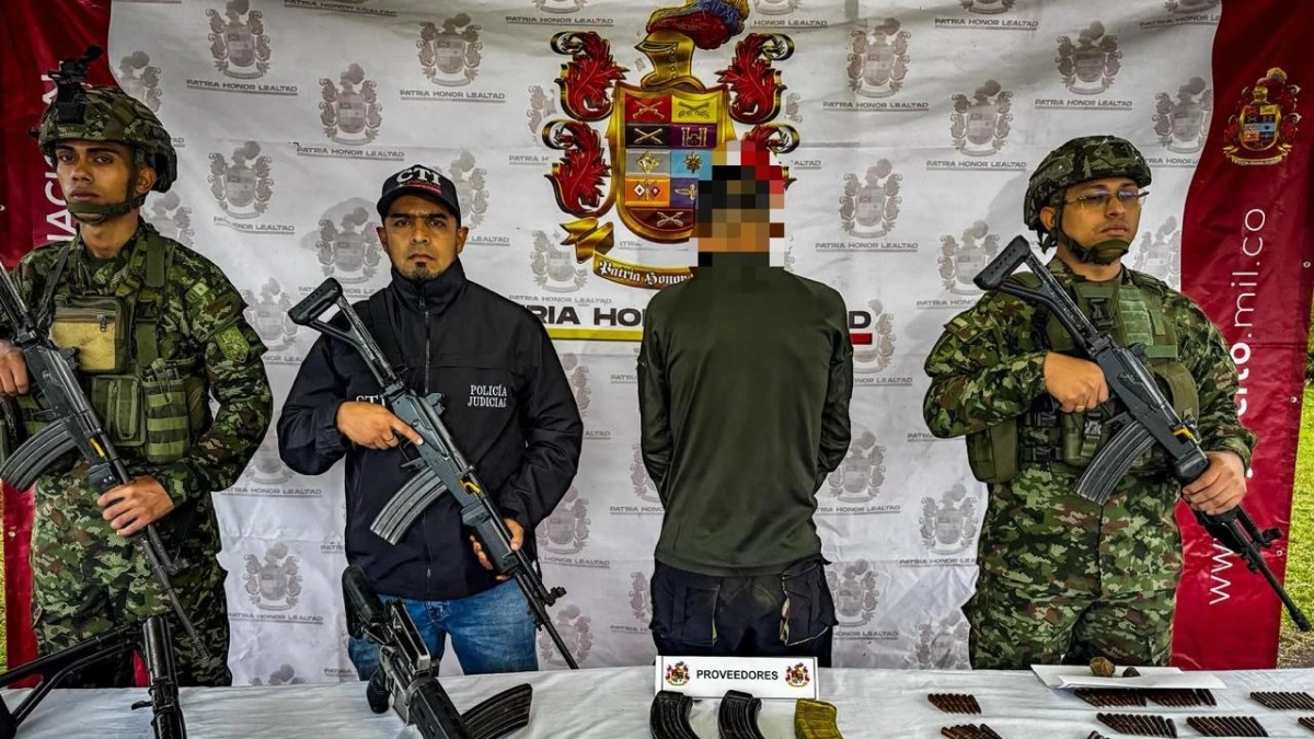 Ejército recuperó en Ituango a dos adolescentes que llevaban seis meses con las disidencias de ‘Iván Mordisco’ tras ser reclutados