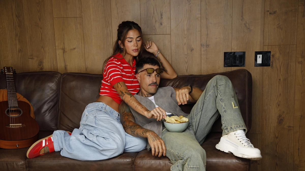 ¿Qué tienen que ver Mike Bahía, Greeicy y unas papas? Esta es la historia detrás de SITAKU