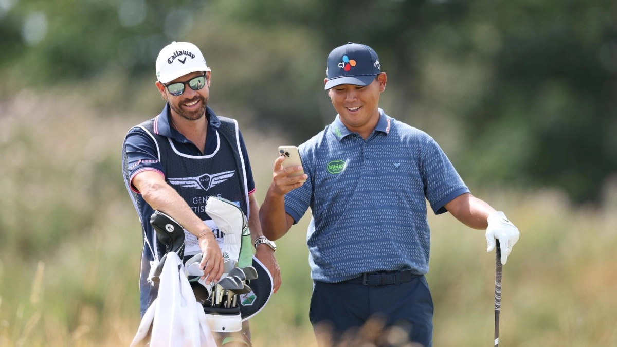 Manuel Villegas: de golfista profesional a uno de los cadis más reputados en el PGA Tour