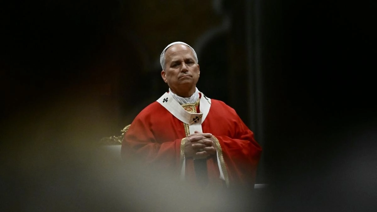 ¿Quién queda a cargo mientras el papa León XIV se recupera de su cirugía por cáncer de pulmón? Esto dicen desde el Vaticano