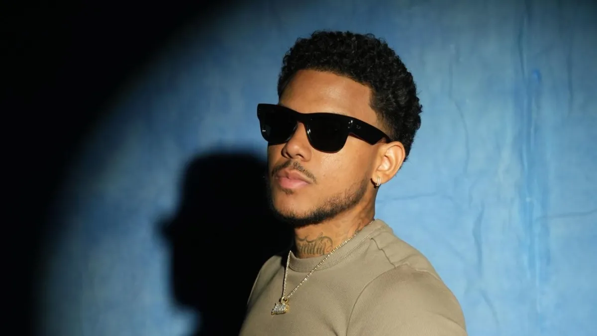 Maisak lleva sus raíces caribeñas a la música urbana con ‘Vallenatico Pa La Disco’