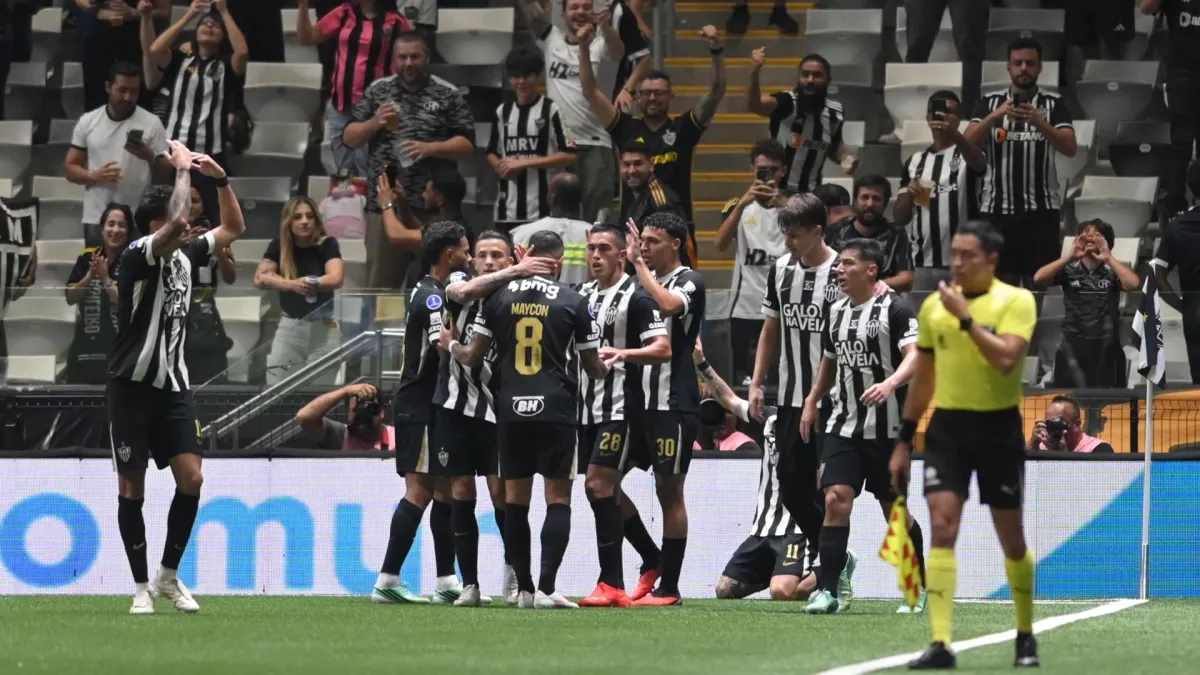 Atlético Mineiro ya tiene un pie y medio en Barranquilla: goleó a Montevideo City Torque en la ida de la semifinal de la Copa Sudamericana