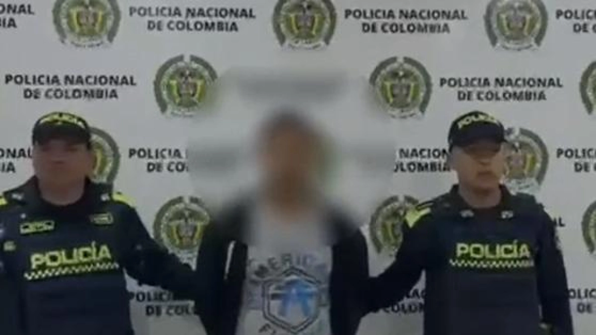 En Floridablanca cayó un hombre que tenía circular azul de la Interpol y era buscado en Bogotá: este es su perfil y lo que revelan las autoridades