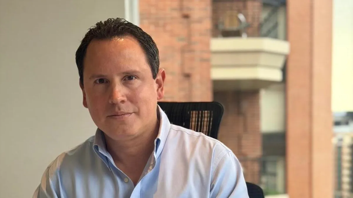 Santiago Molano responde a denuncia de violencia intrafamiliar