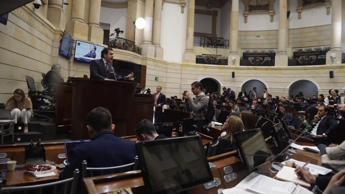 Así quedó la ley de sometimiento del gobierno de Abelardo De La Espriella tras su debate en las Comisiones Primera