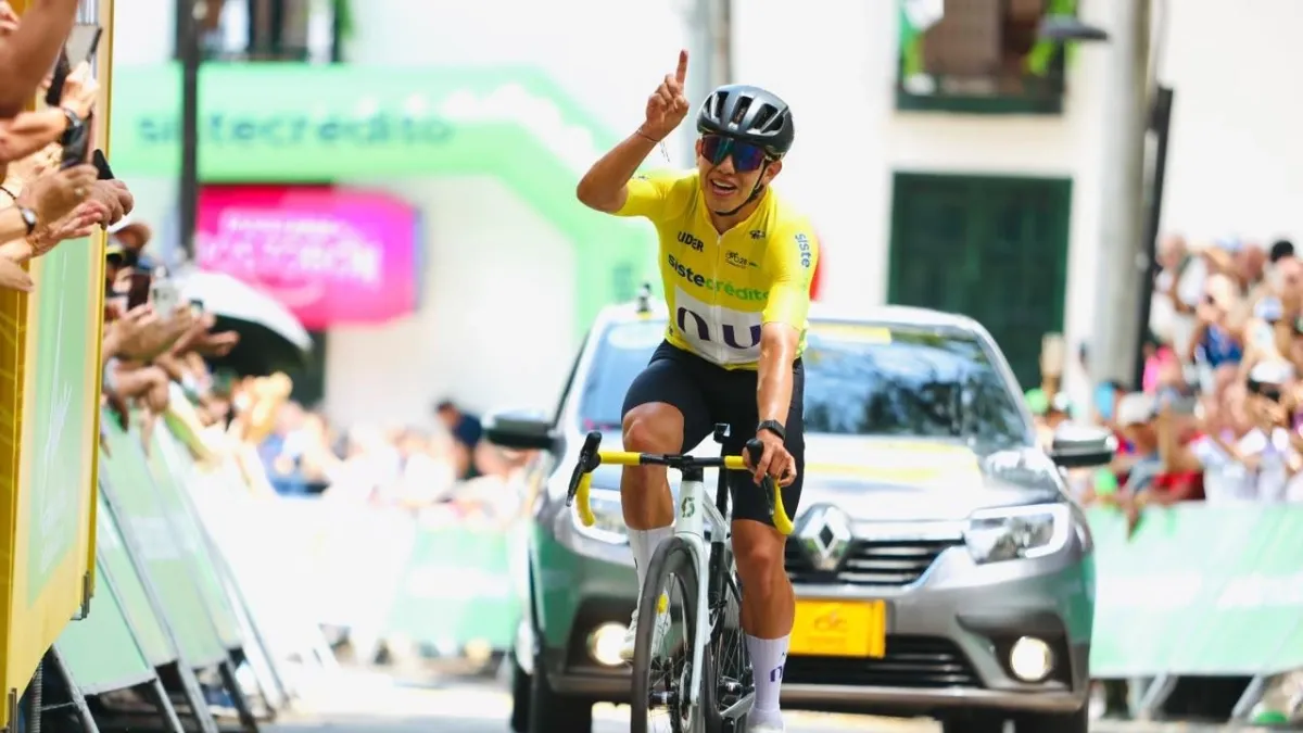 Javier Jamaica ganó en La Estrella y aumentó su ventaja como líder del Clásico RCN