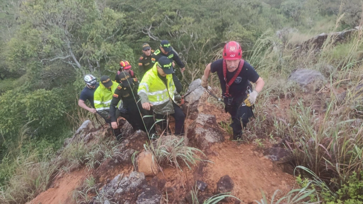 Adulto mayor cayó por un precipicio de 100 metros en Barichara, Santander: los arbustos evitaron que siguiera derecho