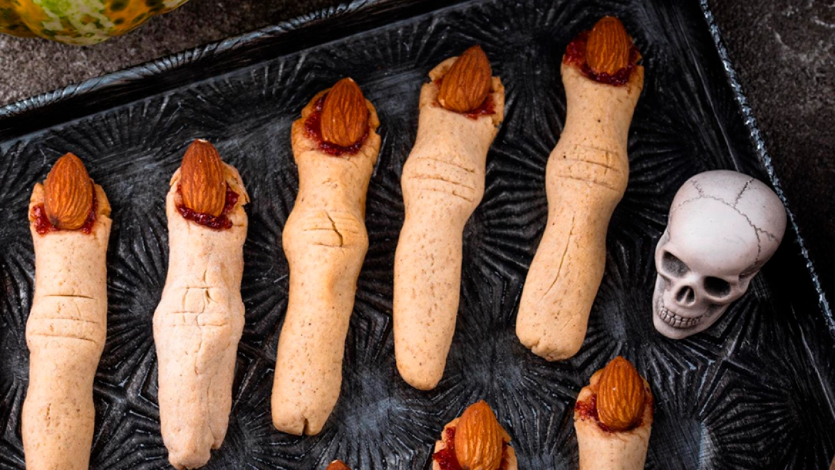 Receta de dedos de bruja: un postre terrorífico para Halloween que se prepara en una hora y 15 minutos con ingredientes básicos