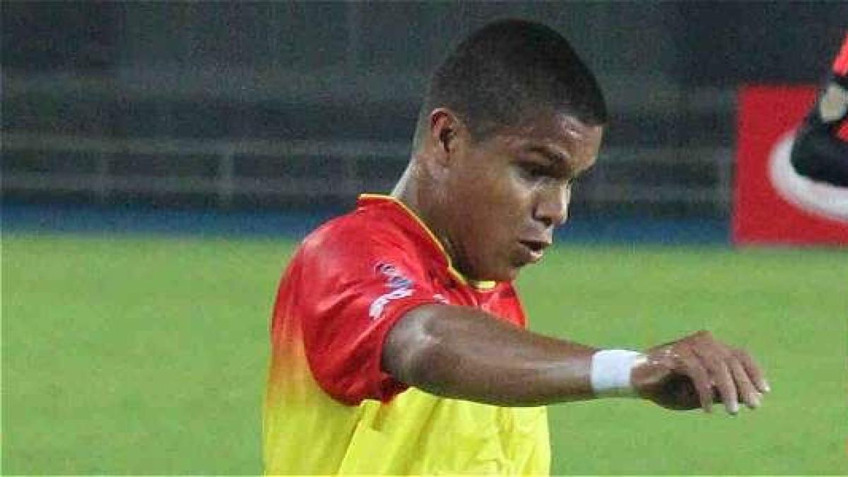 Polémica jugada en el empate 2-2 entre Pereira y Leones, en la B