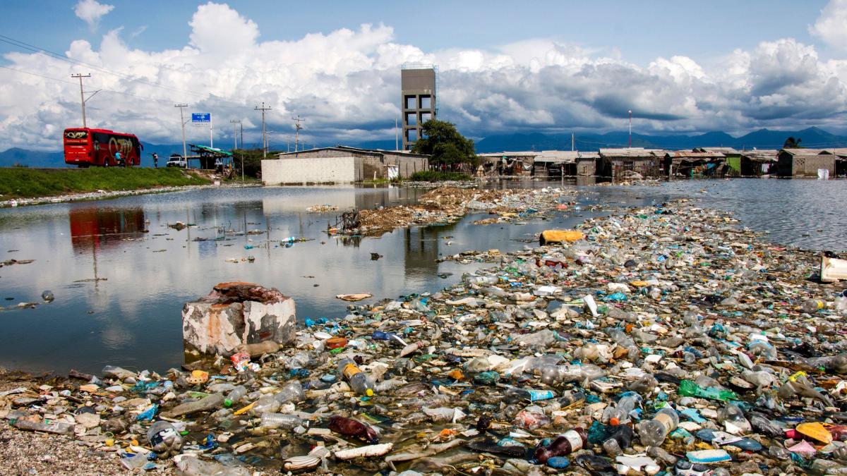 Imágenes de los ríos más contaminados de Colombia