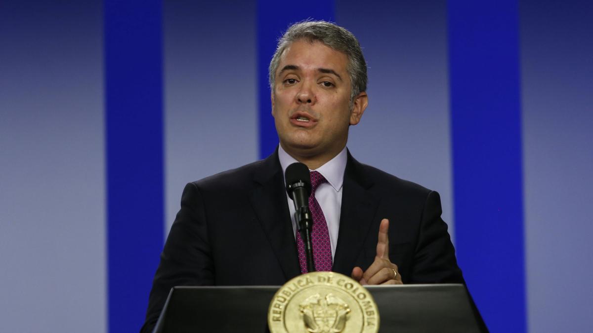 Plan de choque para crisis de la salud anuncia presidente Duque