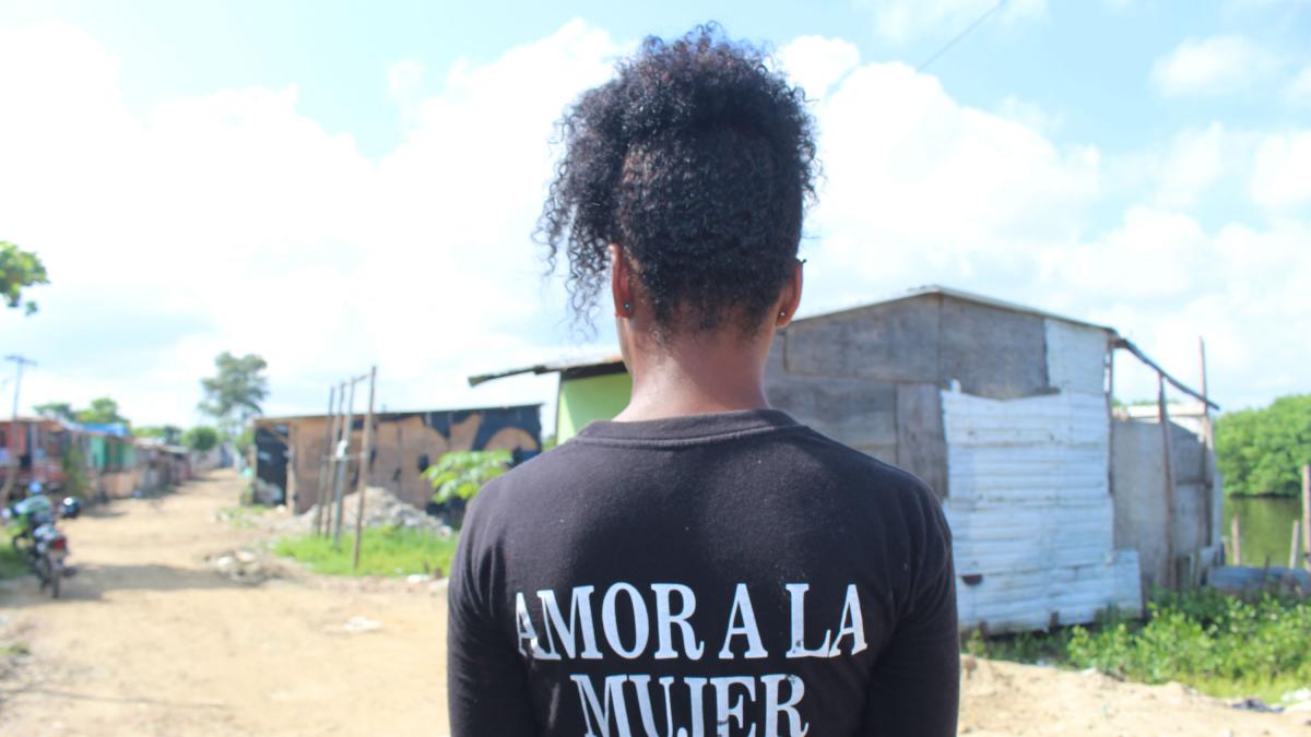 la mujer que explotaba sexualmente a su hija y otras niñas en playa de ...