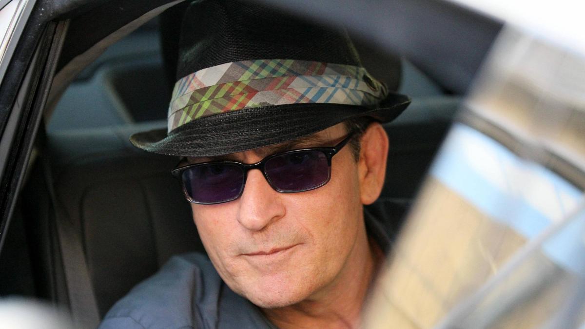 Charlie Sheen dice estar listo para volver a actuar
