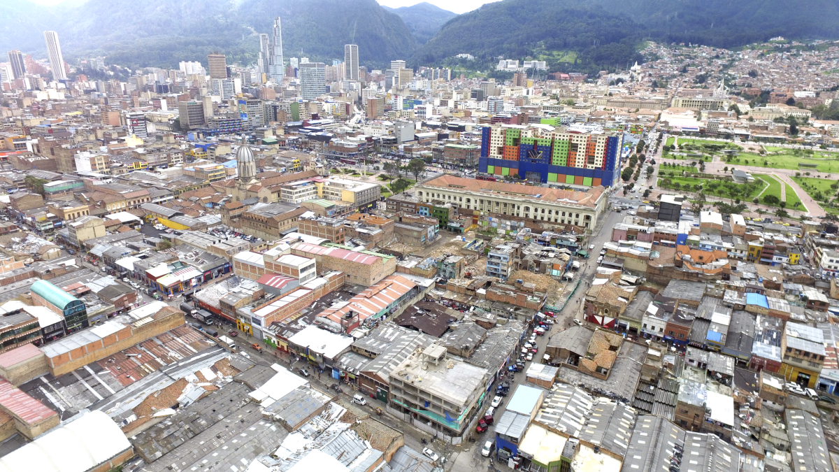 Iniciativa del Ministerio de Vivienda busca proteger a propietarios ante expropiaciones por renovación urbana