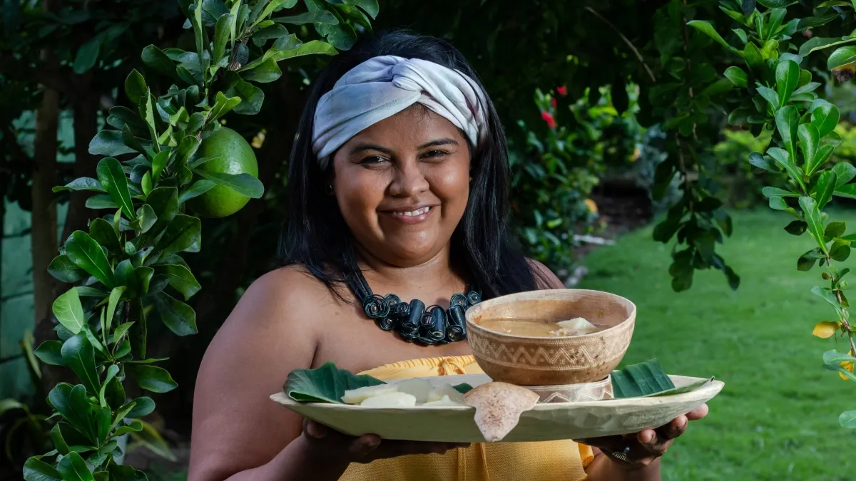 Las matronas de Sibarco, en Baranoa, preparan sancocho de guandú seco, bolis y galletas de yuca en el primer festival que celebra su cocina campesina