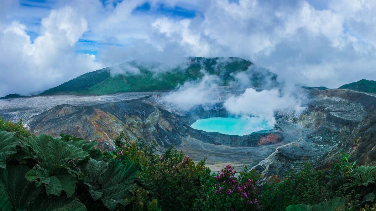 El turismo mundial avanza hacia la sostenibilidad con menos emisiones y más impacto local: seis destinos que le apuestan a esta tendencia