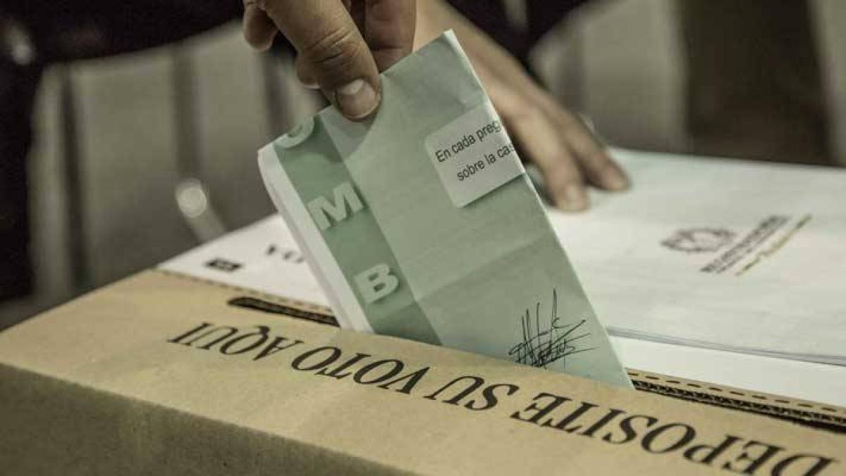 Los partidos que irían a la megaconsulta para las elecciones del 2026: ¿se estarían acercando Álvaro Uribe y Germán Vargas Lleras?