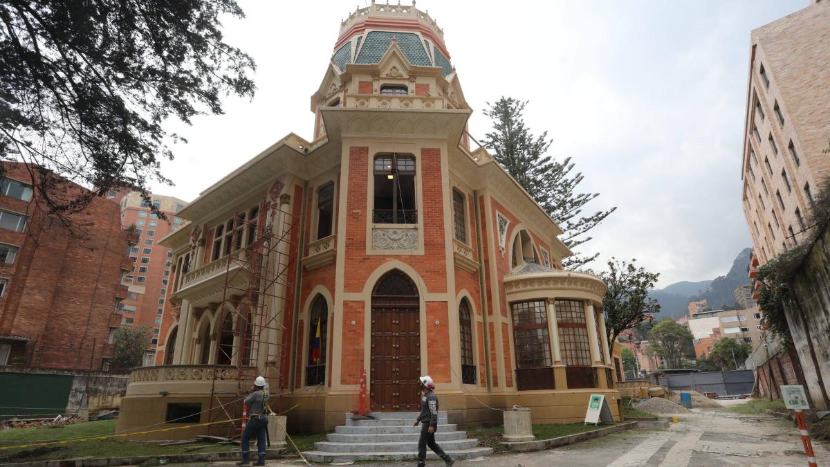 El histórico predio Villa Adelaida, en Chapinero, renace como la Casa del Tejido Nacional - Casa Raíz