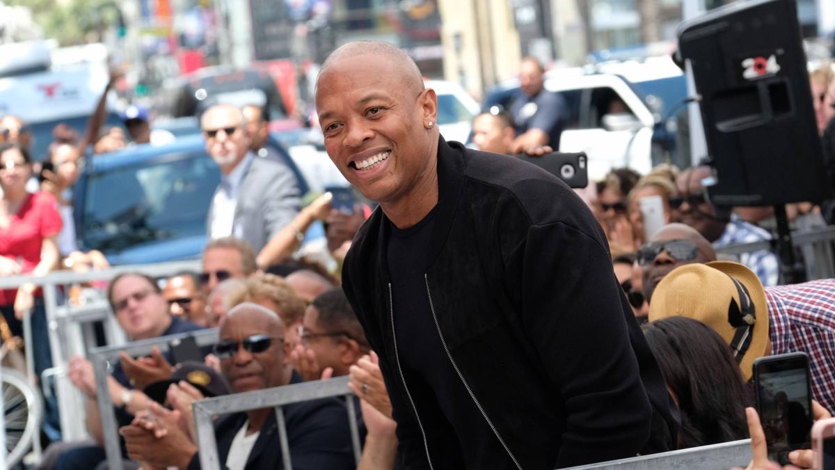 El rapero Dr. Dre se encuentra hospitalizado por un aneurisma cerebral ...