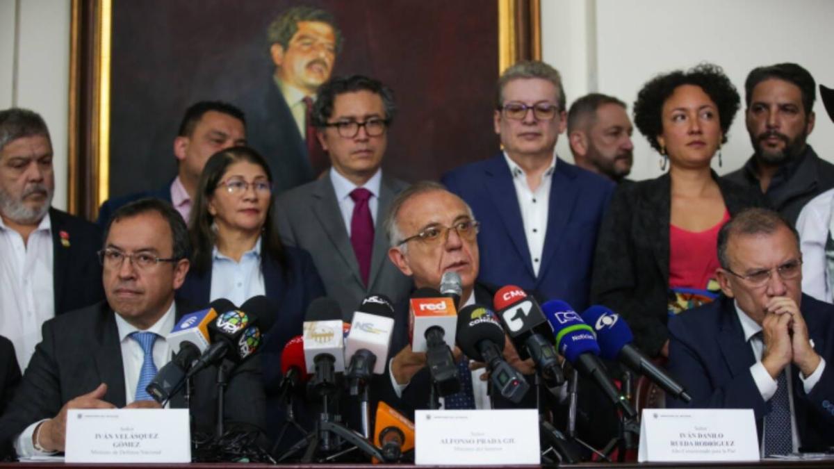 Qué es la paz total que propone el gobierno de Gustavo Petro
