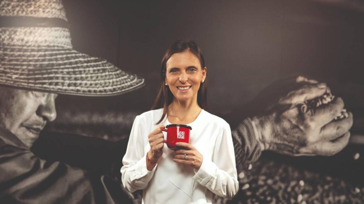 Camila Escobar deja la presidencia de Procafecol tras ocho años al frente de la expansión de Juan Valdez