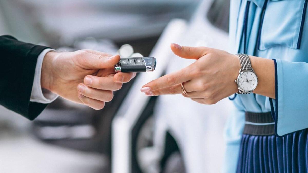 Radiografía del mercado automotor en Antioquia: los países que ganan terreno, el crecimiento de los híbridos/eléctricos y los errores al comprar
