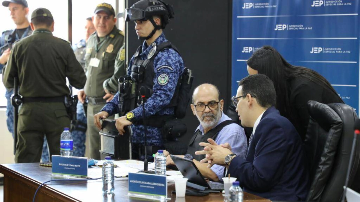 ‘Jorge 40’ aceptó responsabilidad en masacres y crímenes que dejaron 145 muertos, entre ellos indígenas y menores: se sometió a sentencia anticipada