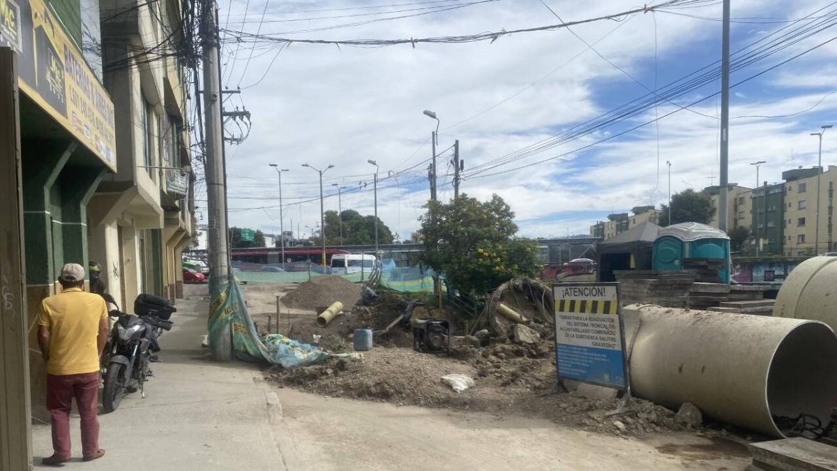La obra que hace un año tiene bloqueado acceso a varios barrios