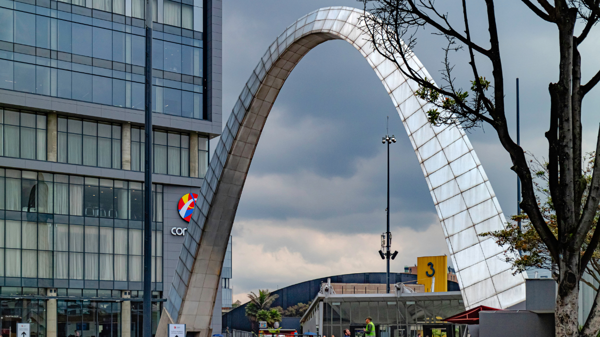 FILBo 2026 en Bogotá: diez autores recomendados para recorrer la feria con historias que conectan país, memoria y futuro
