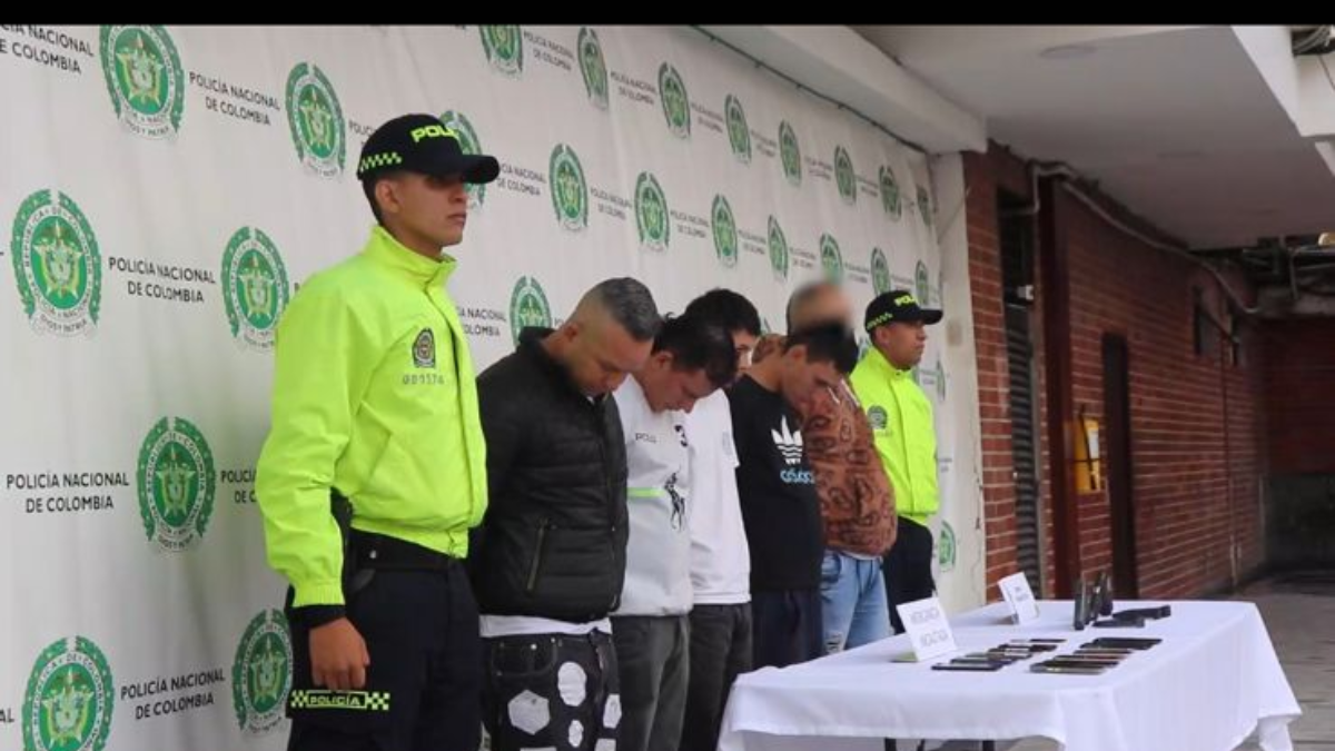Bogotá: Desarticulan banda 'Los Gomelos', dedicada al hurto de celulares