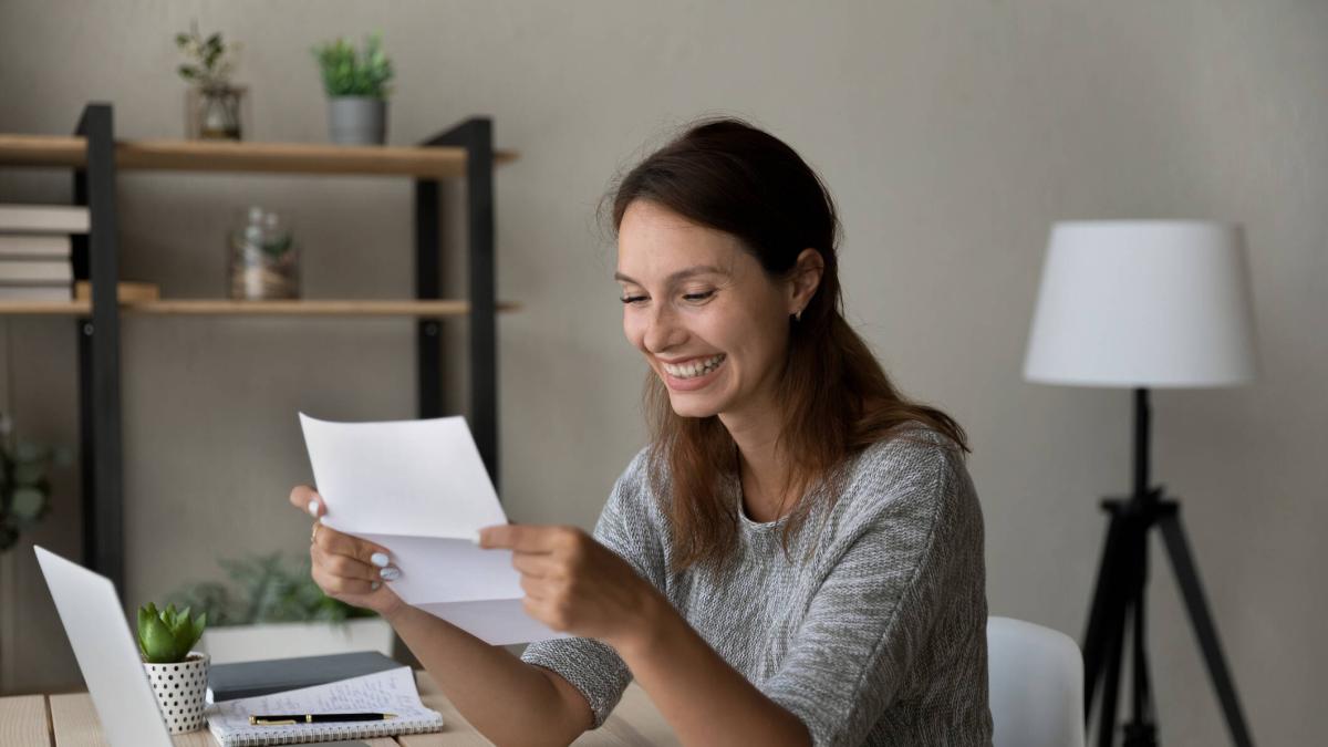 Prima extralegal en Colombia: ¿qué es y qué trabajadores tienen el ...
