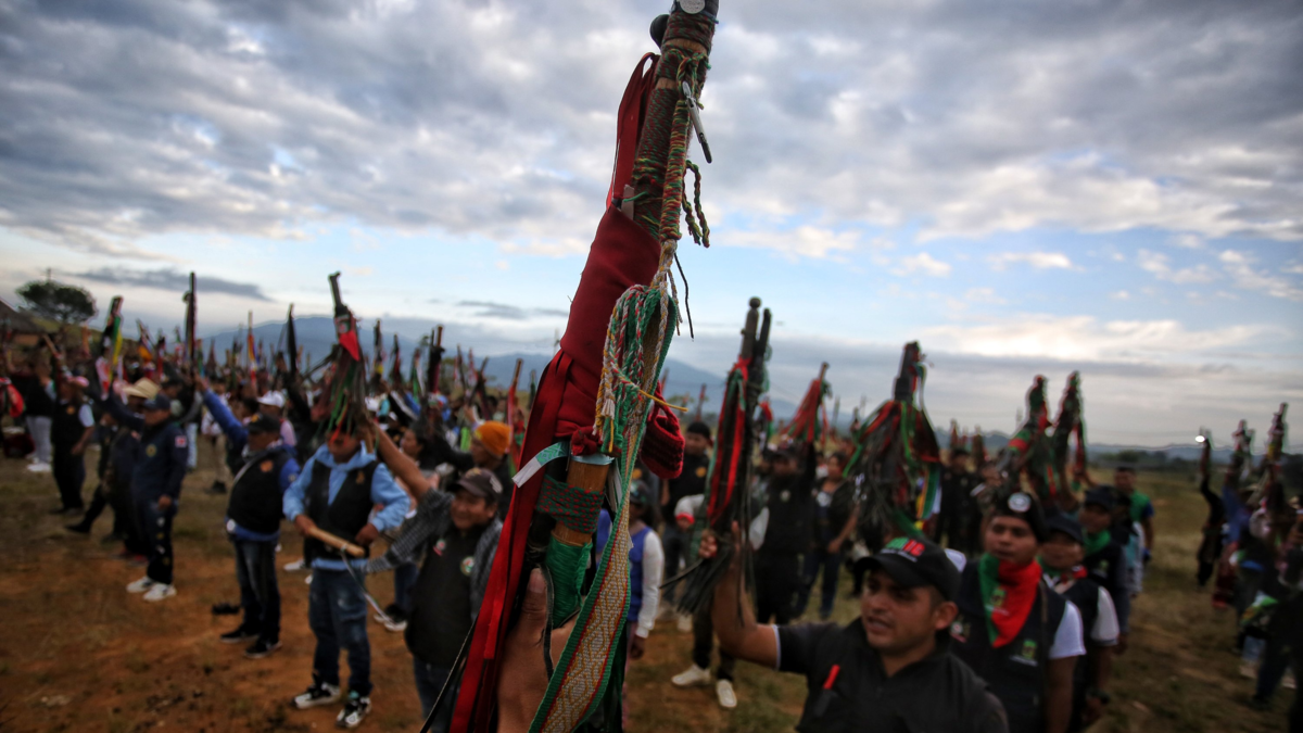 Comunidades denuncian que disidencias atacaron a guardia indígena y se llevaron a varios de sus líderes en zona fronteriza entre Valle y Cauca