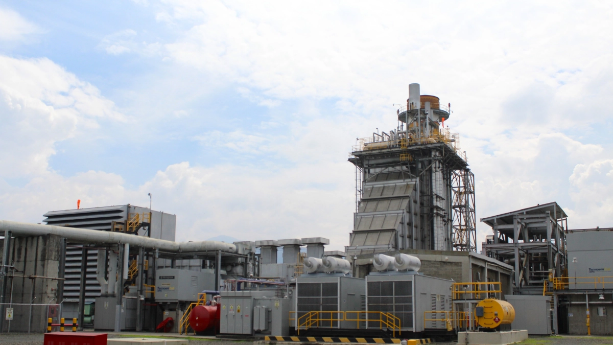 SIC requiere a nueve generadoras térmicas para verificar posibles incumplimientos en el suministro de energía