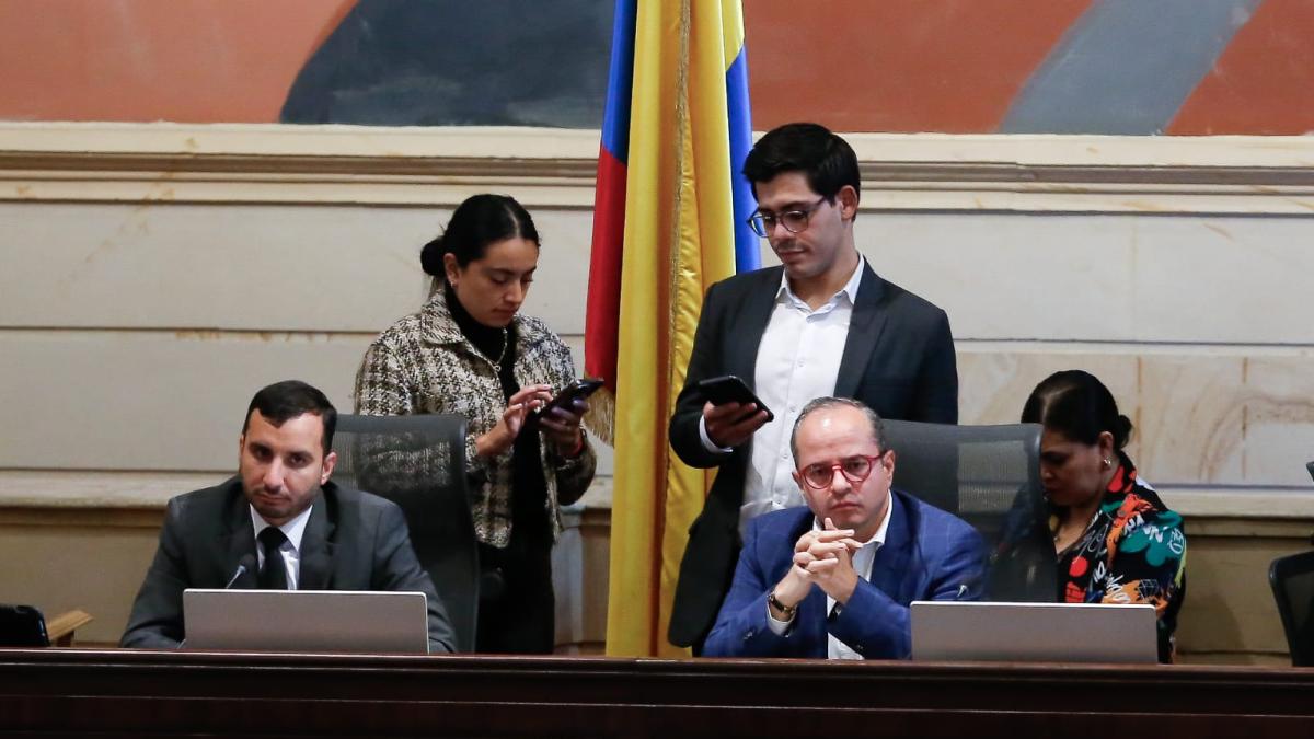 Revés para la reforma pensional: se levantó la sesión por falta de ...