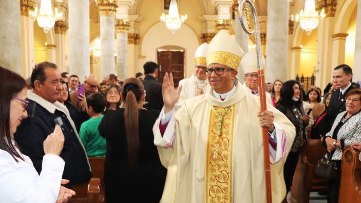 Monseñor Edwin Vanegas se ordenó como nuevo obispo auxiliar de Bogotá