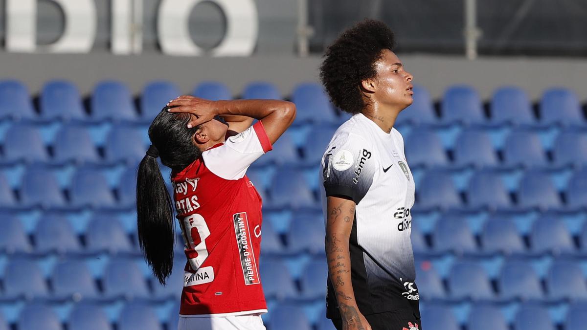 Santa Fe juega contra su 'coco' histórico, Corinthians, en busca del paso a los cuartos de final de la Copa Libertadores femenina: hora y TV