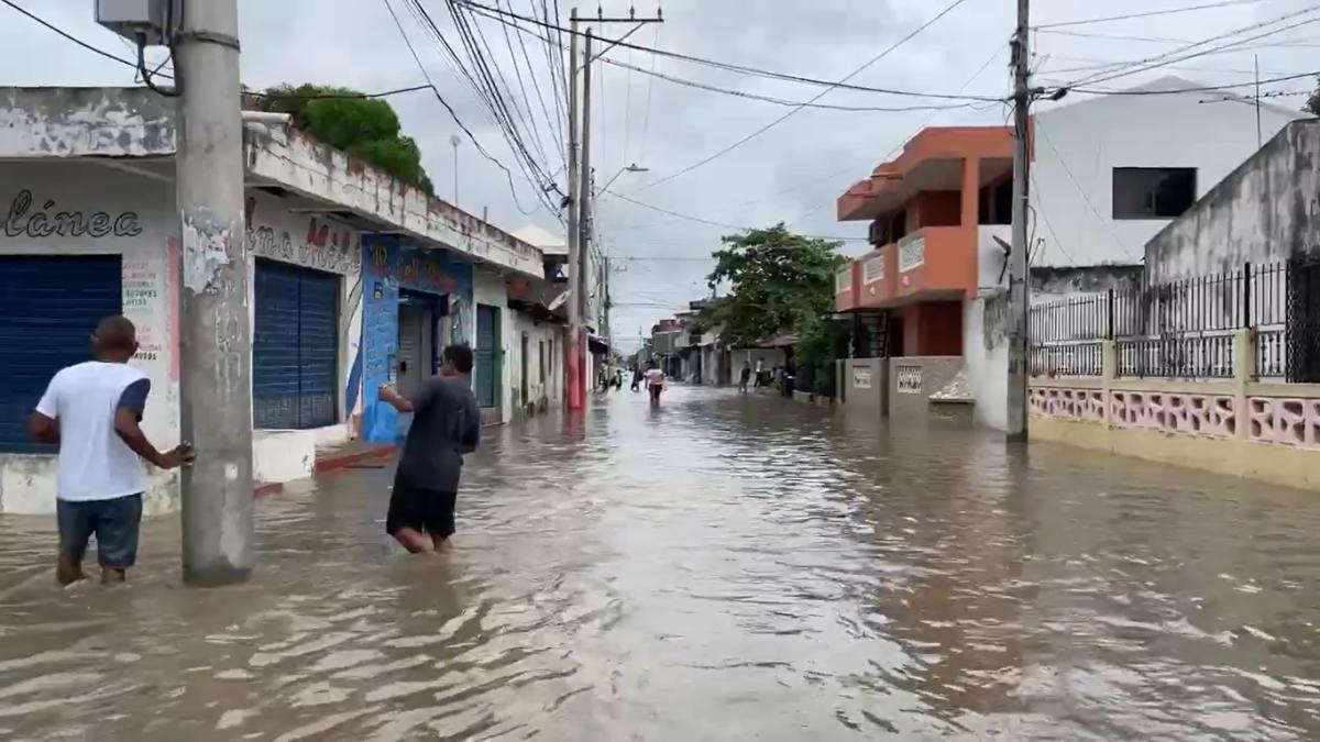 Cartagena enfrenta las primeras lluvias de la temporada mientras se prepara para el coletazo de una onda tropical