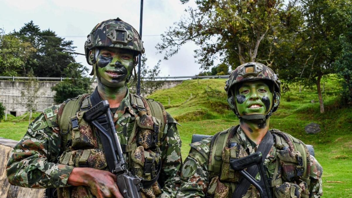 Abelardo de la Espriella plantea que todos paguen el servicio militar: 'Necesitamos gente que se ponga las botas por el país'