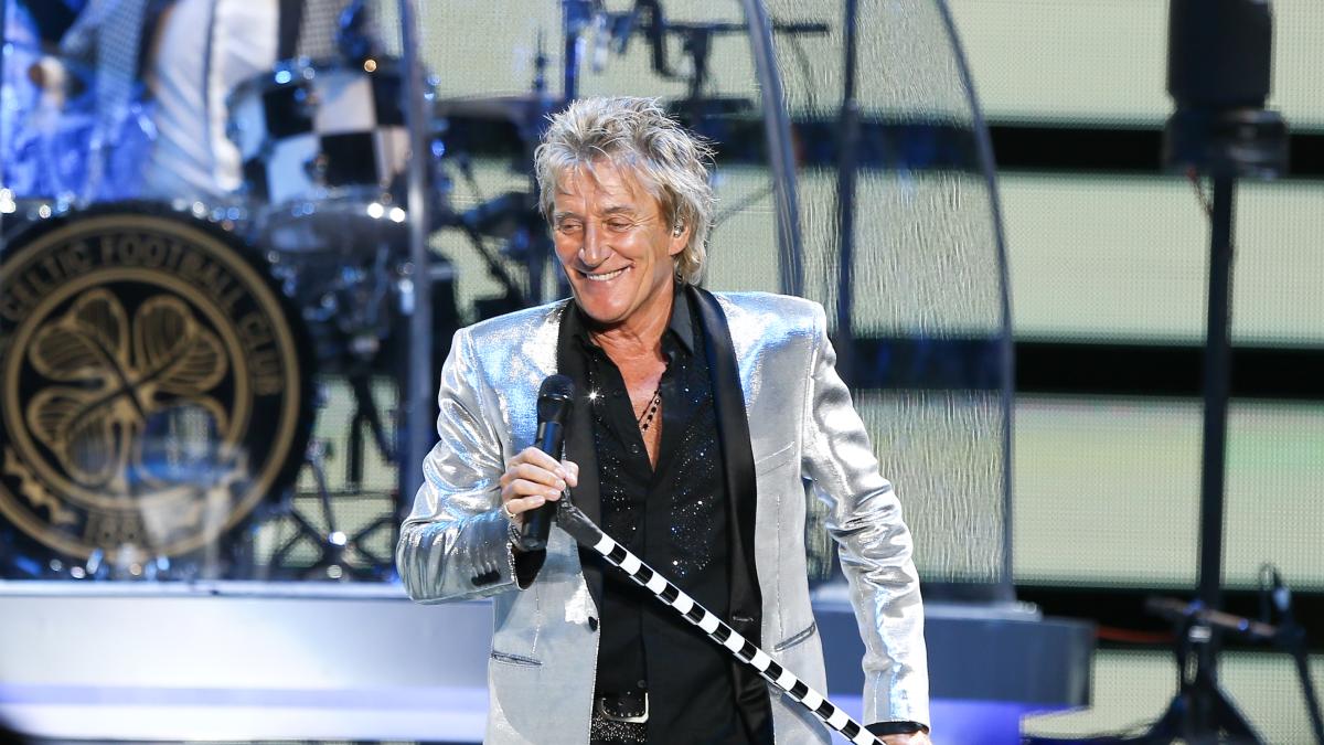 Rod Stewart cancela los conciertos de las próximas cuatro semanas luego de someterse a un procedimento coronario