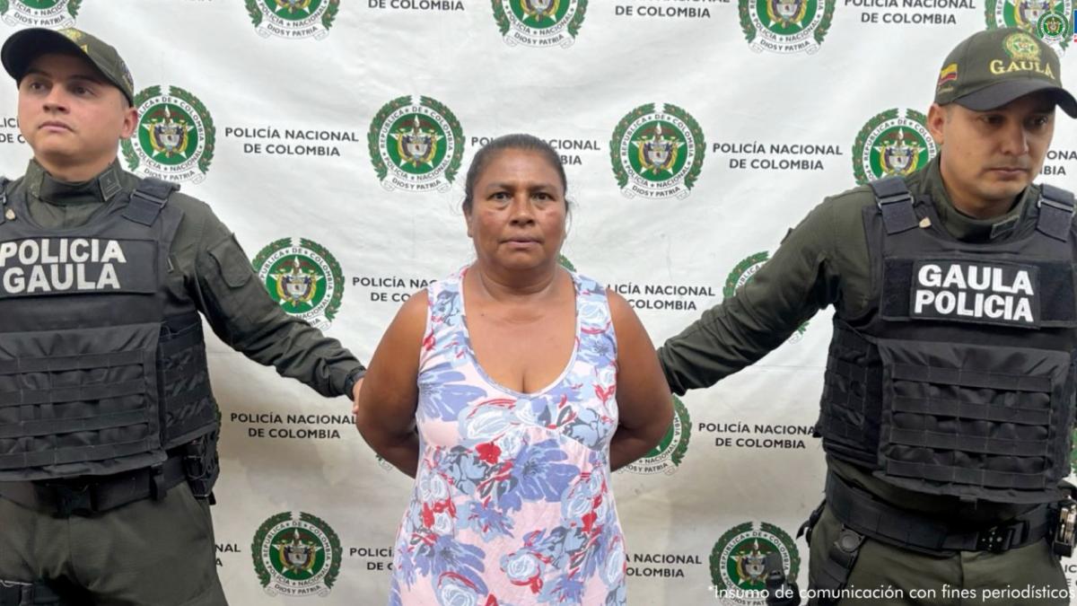 Medellín: a la cárcel mujer acusada de extorsionar a trabajadoras sexuales