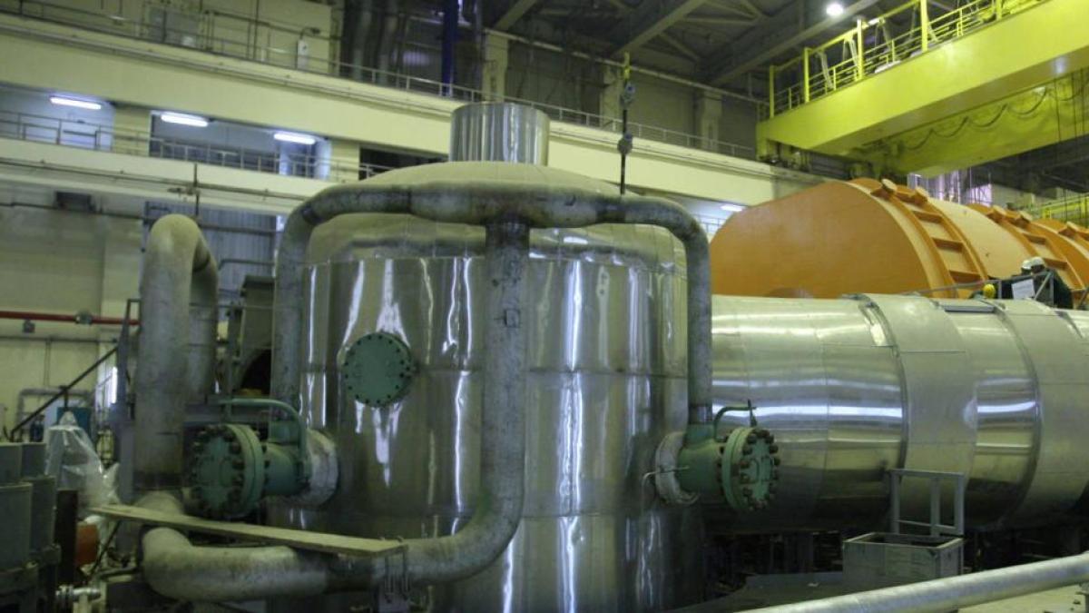 Irán condiciona reducir reservas de uranio al levantamiento de sanciones económicas de Estados Unidos