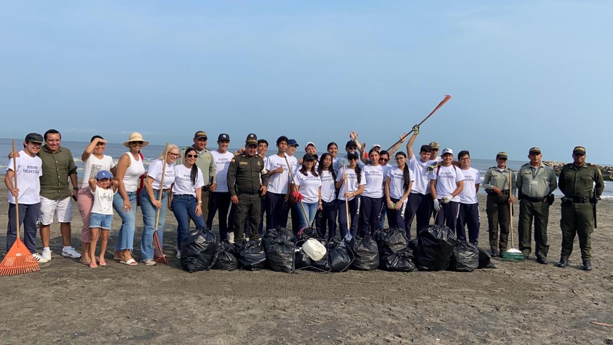Atlántico: jornada de limpieza de playas en Sabanilla, Puerto Colombia