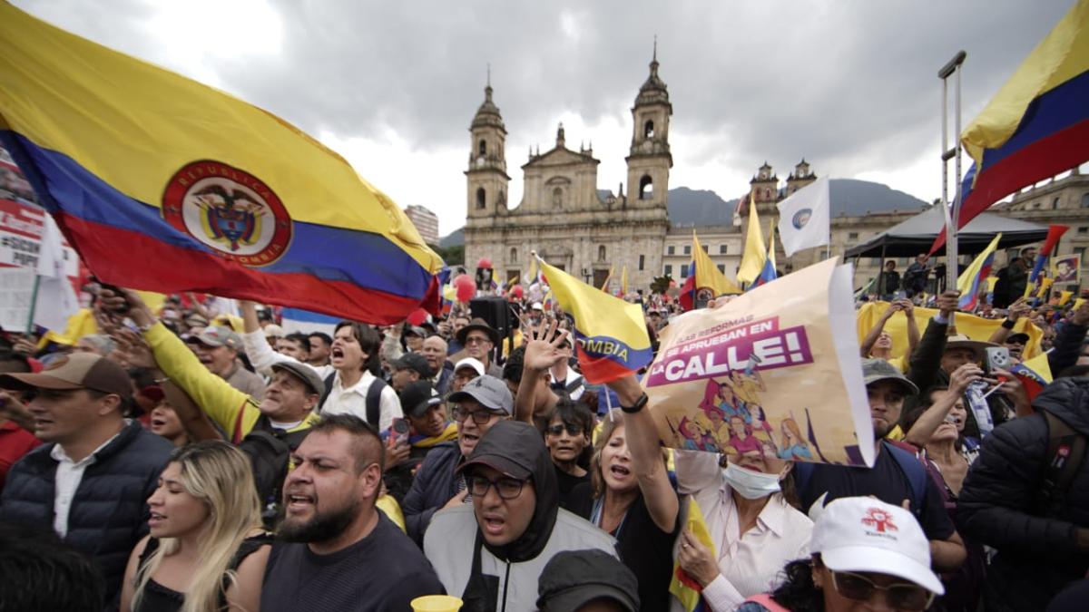 Así transcurrió la jornada de marchas a favor del Gobierno en el país ...