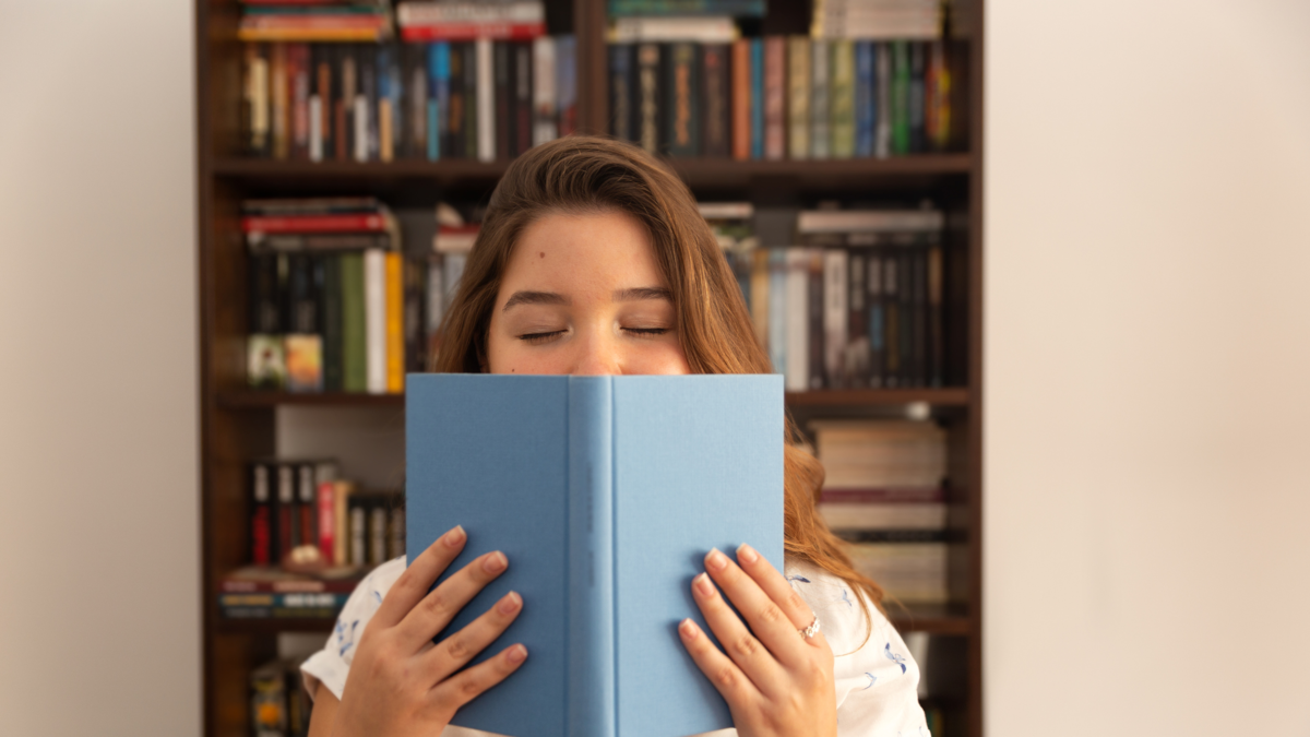Cómo crear hábitos de lectura en el inicio de año: claves para empezar y no abandonar