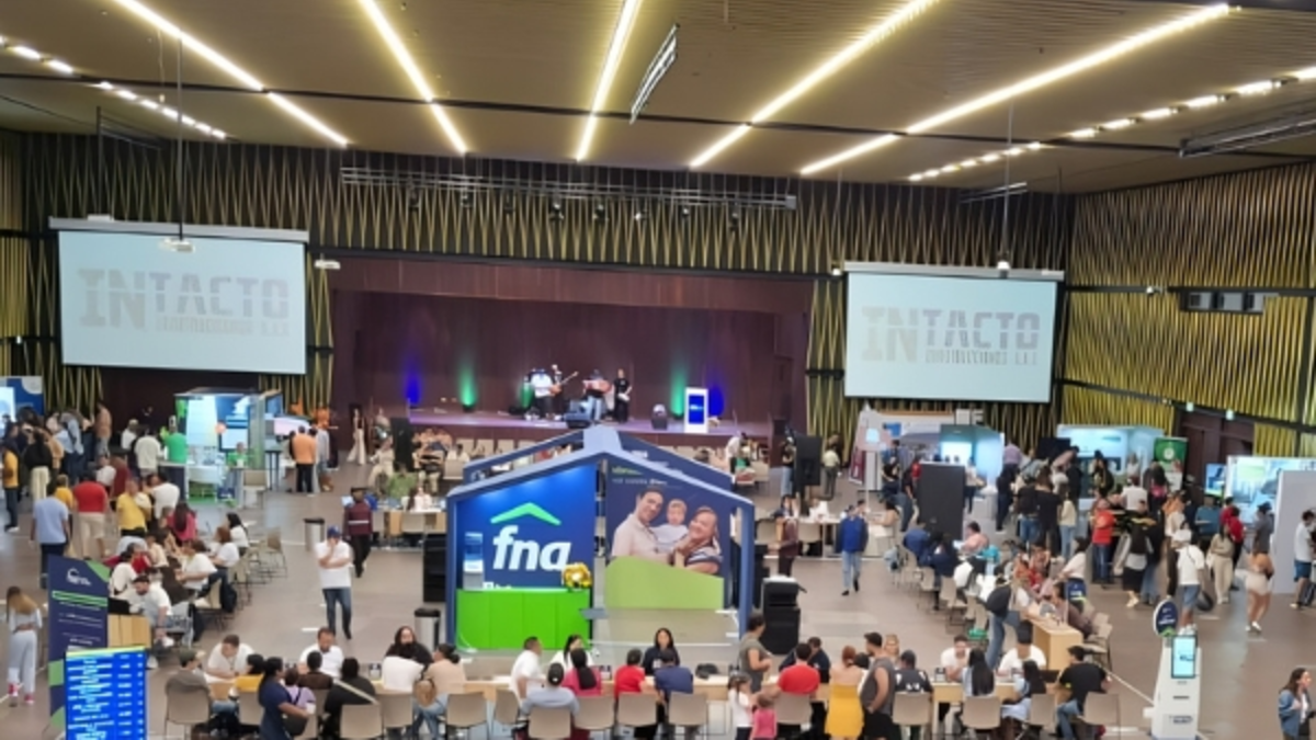 ‘Trasnochón’ del Fondo Nacional del Ahorro ofrecerá créditos de vivienda hasta por el 100 % en horario nocturno