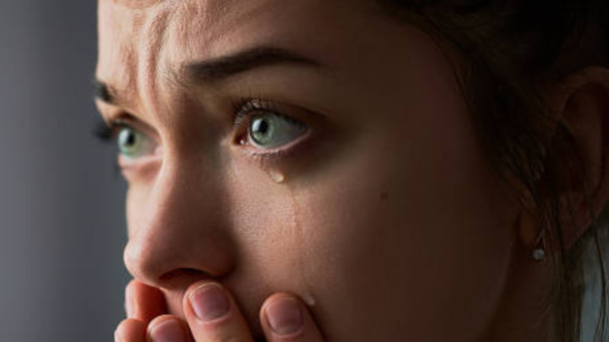 Las razones emocionales y científicas detrás de 'llorar por todo': esto explican expertos
