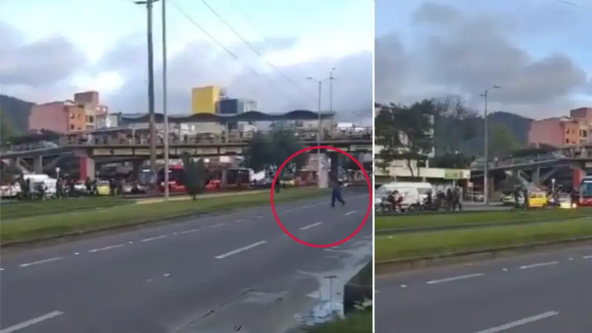 Video del momento cuando encapuchados lanzaron bomba incendiaria contra bus de TransMilenio en la NQS en Bogotá: alcalde Carlos F. Galán se pronunció