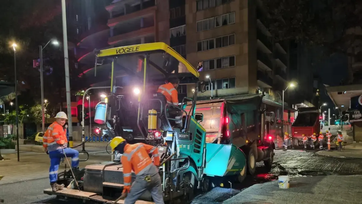 Alcaldía de Medellín avanza con la intervención de la malla vial de la ciudad: casi 15.000 huecos han sido tapados en las calles