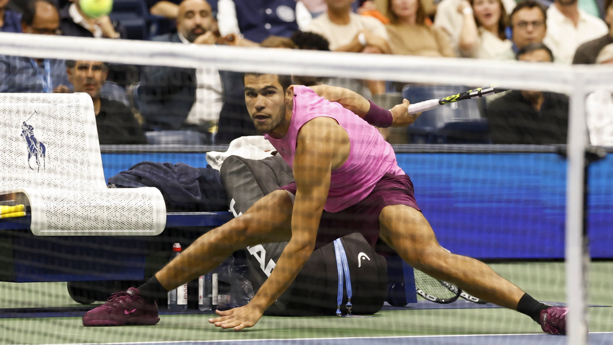 Carlos Alcaraz toma drástica decisión tras la lesión en el ATP 500 de Barcelona